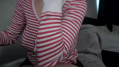 bigb00tijudy online show from February 11, 7:50 pm