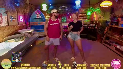 Snapshot of bigbananamilfshake chatting on February 10, 4:41 am Mya and Angelo online show from February 10, 4:41 am