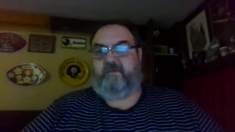 Snapshot of bigbear1971 chatting on January 29, 7:32 pm bigbear1971 online show from January 29, 7:32 pm