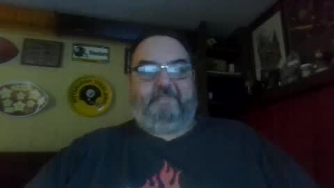 Snapshot of bigbear1971 chatting on January 6, 5:30 am bigbear1971 online show from January 6, 5:30 am