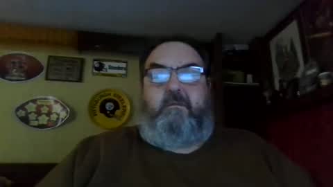 Snapshot of bigbear1971 chatting on February 28, 11:45 pm bigbear1971 online show from February 28, 11:45 pm