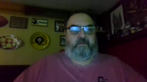 Snapshot of bigbear1971 chatting on January 30, 10:19 pm bigbear1971 online show from January 30, 10:19 pm