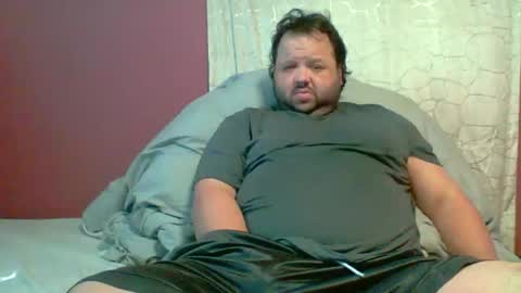 Liam online show from April 4, 8:05 pm