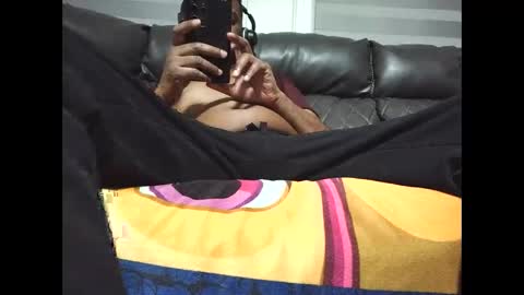 Snapshot of bigbeast78 chatting on February 26, 2:41 am bigbeast78 online show from February 26, 2:41 am