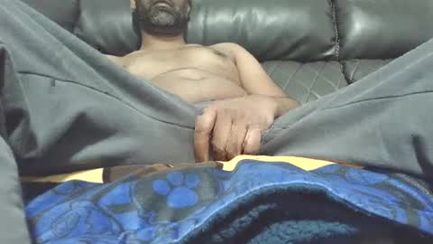 Snapshot of bigbeast78 chatting on February 6, 6:24 pm bigbeast78 online show from February 6, 6:24 pm