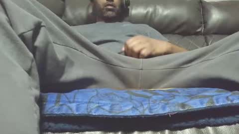 Snapshot of bigbeast78 chatting on February 20, 2:40 am bigbeast78 online show from February 20, 2:40 am
