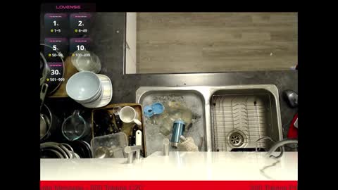 Snapshot of bigboobdeepthroatgoddess chatting on February 26, 3:03 am BBDTG online show from February 26, 3:03 am