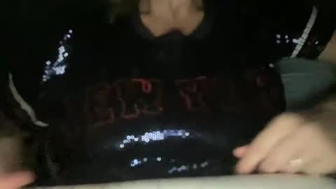 bigboobiesyum online show from April 12, 6:06 am