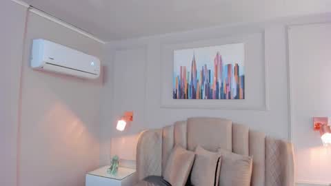   online show from September 28, 10:24 am