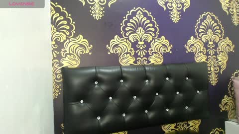 bigboobssammy online show from April 12, 3:10 am