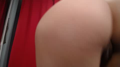 Snapshot of bigboobsstacy chatting on September 18, 2:10 pm LaraFire online show from September 18, 2:10 pm