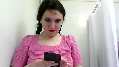 Snapshot of bigbootybunny chatting on March 7, 4:02 am Isabella online show from March 7, 4:02 am