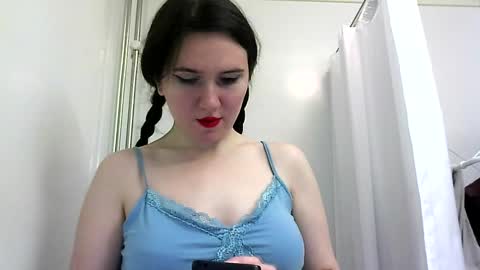 Snapshot of bigbootybunny chatting on February 28, 2:31 pm Isabella online show from February 28, 2:31 pm