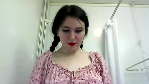 Snapshot of bigbootybunny chatting on February 23, 11:04 pm Isabella online show from February 23, 11:04 pm