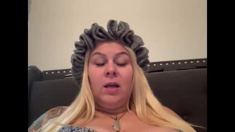 BIG BREAST SABRINA online show from November 27, 2:41 am