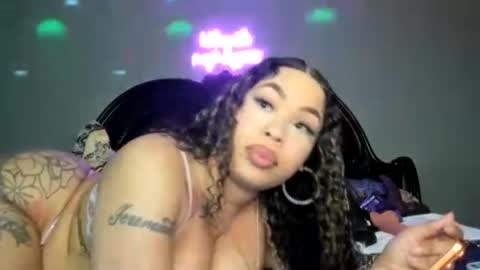 bigbuttsarena online show from July 20, 10:39 am