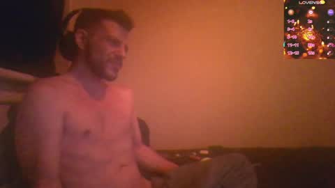 Jon - Im Straight online show from March 1, 9:51 am