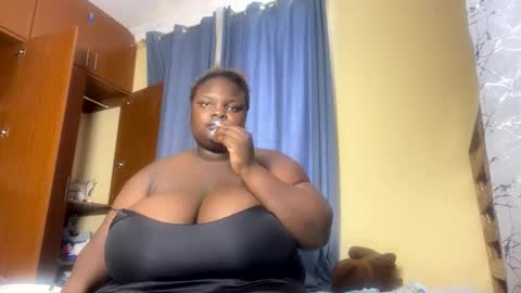 Snapshot of bigchocotities chatting on March 5, 7:16 am bigchocotities online show from March 5, 7:16 am