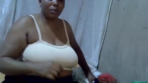 bigclit_wethairypus online show from June 24, 12:12 pm