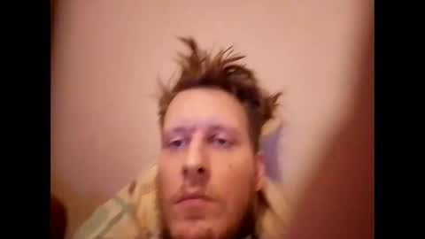 Snapshot of bigcock4009 chatting on December 26, 4:32 am bigcock4009 online show from December 26, 4:32 am