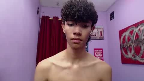 bigcock_sexys online show from April 14, 8:01 pm