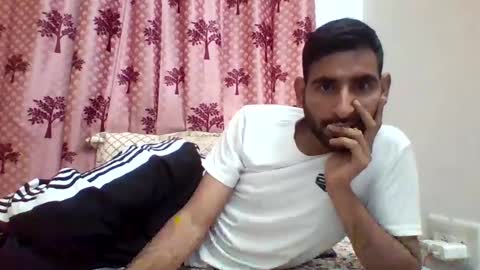 akash online show from January 25, 8:42 am