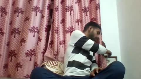 akash online show from February 9, 8:21 am