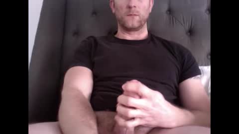 bigcockcirc online show from February 18, 7:09 pm