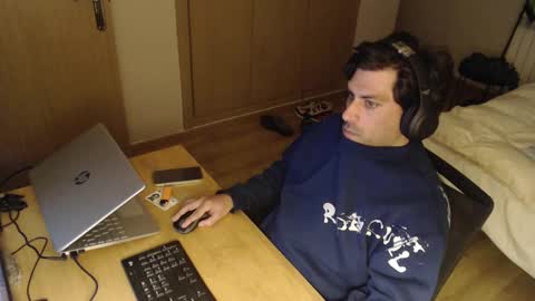 Snapshot of bigcok35spain chatting on February 13, 6:59 pm bigcok35spain online show from February 13, 6:59 pm