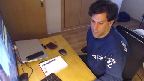 Snapshot of bigcok35spain chatting on February 26, 5:10 pm bigcok35spain online show from February 26, 5:10 pm
