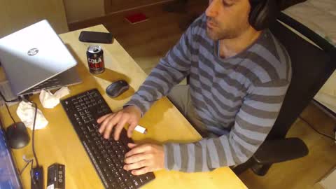 Snapshot of bigcok35spain chatting on March 2, 6:51 pm bigcok35spain online show from March 2, 6:51 pm