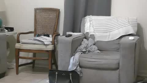 Craig online show from February 8, 11:55 am