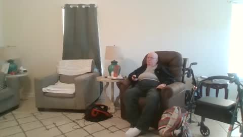 Craig online show from March 3, 8:43 pm