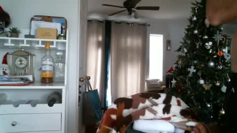 bg online show from January 1, 7:53 pm