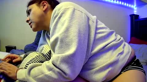 Juliet  Romeo online show from January 11, 11:56 am