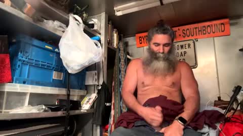 Snapshot of bigdickedbi chatting on December 28, 6:49 am Bearded Dad online show from December 28, 6:49 am