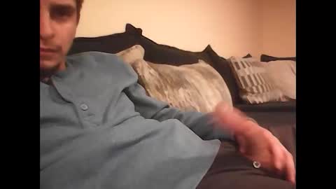 Snapshot of bigfrank347 chatting on February 14, 5:41 am bigfrank347 online show from February 14, 5:41 am