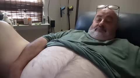 bigfuzzyteddybear online show from March 4, 4:37 pm