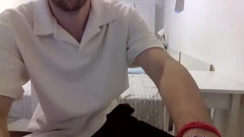 biggbaguette1 online show from October 16, 11:10 am