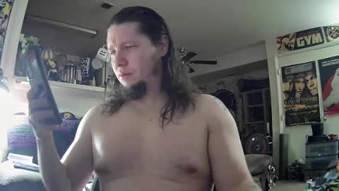 Snapshot of biggerisbetter21 chatting on January 5, 8:43 am biggerisbetter21 online show from January 5, 8:43 am