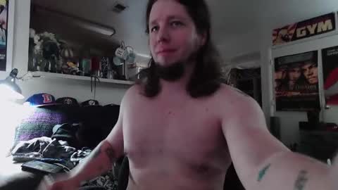 biggerisbetter21 online show from October 6, 5:09 pm