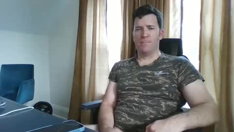 BiggestBallsOnChatr online show from November 17, 5:04 pm