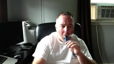 biggy9877 online show from June 18, 4:01 pm