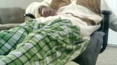 biggyballs900 online show from November 30, 7:04 am