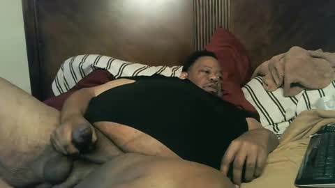 Snapshot of biggyscorpio chatting on February 5, 5:41 am biggyscorpio online show from February 5, 5:41 am