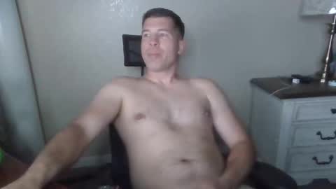 bigheadsoldier online show from May 3, 6:41 am