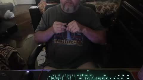 bighugmugg online show from November 17, 10:01 pm