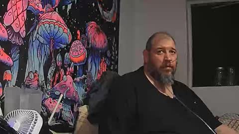 bigman42of0rlife online show from November 30, 6:53 am