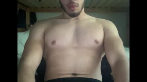 bigmanhaha12 online show from October 12, 5:37 pm