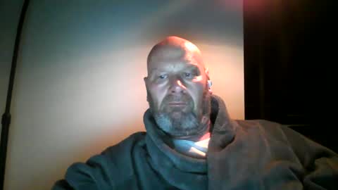 bigmike3339 online show from December 10, 4:24 am
